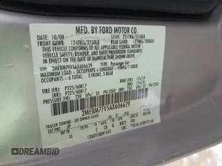 2010 Mercury Grand Marquis LS z VIN 2MEBM7FV5AX606629, wystawiony jako IAAI lot #42345444 z przebiegiem 66 600 mil mil oraz . Historia ofert i sprzedaży dostępna na DreamBid. Obrazek 9.