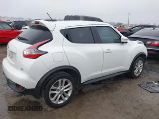 2015 Nissan Juke S with VIN JN8AF5MR9FT507984, listed as a IAAI auction lot 41539017 with 132,597 mi miles. Bid and sale history available at carsss.com. Image 4.