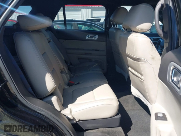 2015 Ford Explorer Limited z VIN 1FM5K8F89FGC02648, wystawiony jako IAAI lot #42050010 z przebiegiem 116 079 mil mil oraz . Historia ofert i sprzedaży dostępna na DreamBid. Obrazek 8.
