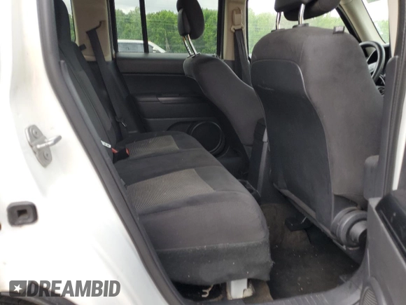 2017 Jeep Patriot Sport with VIN 1C4NJRBB7HD141982, listed as a Copart auction lot 55696265 with 201,824 mi miles and Clean title. Bid and sale history available at DreamBid. Image 11.