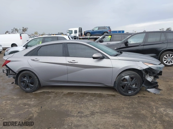 2023 Hyundai Elantra Preferred with VIN KMHLM4AG5PU446549, listed as a IAAI auction lot 41775297 with 26,025 mi miles. Bid and sale history available at carsss.com. Image 14.
