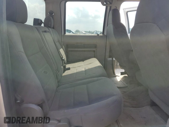 2010 Ford F-350 z VIN 1FTWW3A54AEA05825, wystawiony jako Copart lot #52912535 z przebiegiem 325 071 mil mil oraz Szkoda całkowita • Salvage title. Historia ofert i sprzedaży dostępna na DreamBid. Obrazek 10.