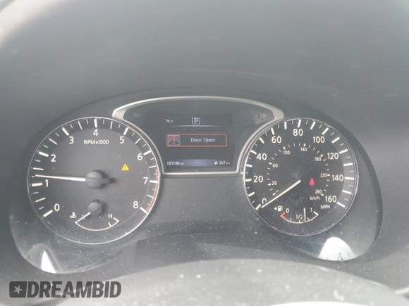 2017 Nissan Altima SR z VIN 1N4AL3AP1HN303995, wystawiony jako Copart lot #56240495 z przebiegiem 183 186 mil mil oraz Szkoda całkowita • Salvage title. Historia ofert i sprzedaży dostępna na DreamBid. Obrazek 9.