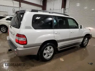 2005 Toyota Land Cruiser with VIN JTEHT05J252068819, listed as a Copart auction lot 88263445 with 210,517 mi miles and Clean Title. Bid and sale history available at carsss.com. Image 3.