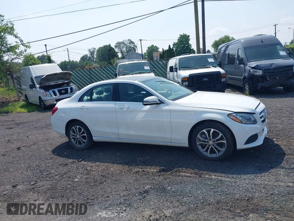 2017 Mercedes-Benz C 300 с VIN 55SWF4KB2HU204504, выставлен на аукционе IAAI как лот 42660080 с пробегом 40 202 миль миль и . История ставок и продаж доступна на DreamBid. Изображение 12.