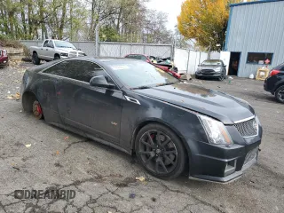 2014 Cadillac CTS-V z VIN 1G6DV1EP5E0110499, wystawiony jako Copart lot #79542474 z przebiegiem Nie podano mil oraz Szkoda całkowita • Salvage title. Historia ofert i sprzedaży dostępna na DreamBid. Obrazek 4.