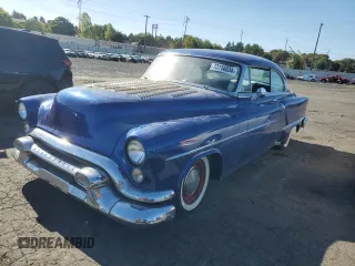 1953 Oldsmobile 88 z VIN 0R538K7782, wystawiony jako Copart lot #73156634 z przebiegiem 43 544 mil mil oraz Szkody całkowita. Historia ofert i sprzedaży dostępna na DreamBid. Obrazek 1.