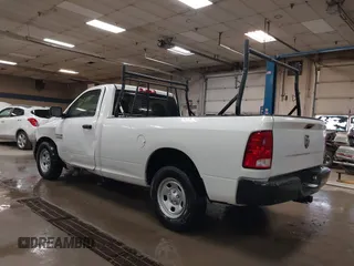 2017 Ram 1500 Tradesman с VIN 3C6JR6DG7HG622291, выставлен на аукционе IAAI как лот 42096791 с пробегом 47 370 миль миль и . История ставок и продаж доступна на DreamBid. Изображение 3.