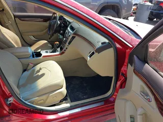 2012 Cadillac CTS Premium z VIN 1G6DP5E3XC0116312, wystawiony jako IAAI lot #41804403 z przebiegiem 148 570 mil mil oraz . Historia ofert i sprzedaży dostępna na DreamBid. Obrazek 5.