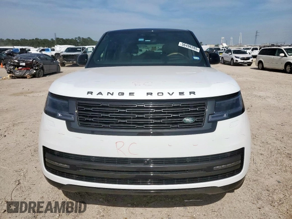 2024 Land Rover Range Rover SE z VIN SALKPBFUXRA200006, wystawiony jako Copart lot #56496285 z przebiegiem 29 459 mil mil oraz Szkoda całkowita • Salvage title. Historia ofert i sprzedaży dostępna na DreamBid. Obrazek 5.