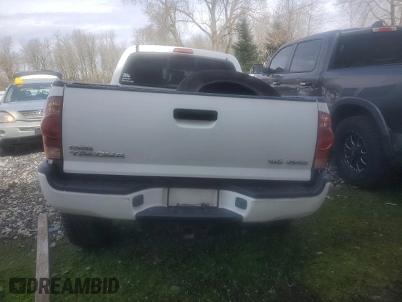 2005 Toyota Tacoma z VIN 5TEMU52N15Z050084, wystawiony jako Copart lot #89392445 z przebiegiem 158 752 mil mil oraz Szkoda całkowita • Salvage title. Historia ofert i sprzedaży dostępna na DreamBid. Obrazek 6.