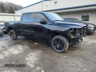 2022 Ram 1500 Big Horn z VIN 1C6SRFMT0NN294989, wystawiony jako Copart lot #47314515 z przebiegiem 46 063 mil mil oraz Szkoda całkowita • Salvage title. Historia ofert i sprzedaży dostępna na DreamBid. Obrazek 4.
