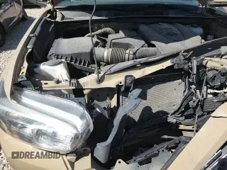 2018 Toyota Tacoma SR5 with VIN 3TMDZ5BN0JM053762, listed as a Copart auction lot 81224705 with 101,238 mi miles and Salvage title. Bid and sale history available at DreamBid. Image 15.