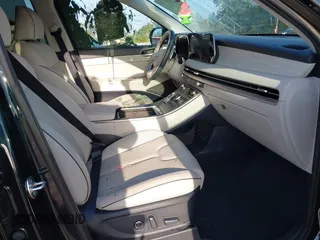 2024 Hyundai Palisade Calligraphy z VIN KM8R74GE2RU677273, wystawiony jako IAAI lot #41989335 z przebiegiem 9 200 mil mil oraz . Historia ofert i sprzedaży dostępna na DreamBid. Obrazek 5.