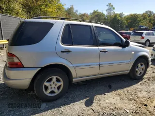 2001 Mercedes-Benz M-Class with VIN 4JGAB54E81A274037, listed as a Copart auction lot 76555544 with 202,446 mi miles and Salvage Title. Bid and sale history available at carsss.com. Image 3.