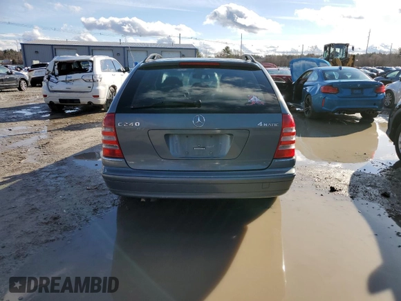 2005 Mercedes-Benz C 240 z VIN WDBRH81J05F552977, wystawiony jako Copart lot #85506104 z przebiegiem 185 373 mil mil oraz Tytuł czysty. Historia ofert i sprzedaży dostępna na DreamBid. Obrazek 6.