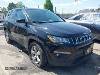 2021 Jeep Compass Latitude with VIN 3C4NJDBB5MT562400, listed as a IAAI auction lot 41996711 with 20,011 mi miles and . Bid and sale history available at DreamBid. Image 1.