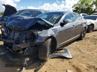 2015 Kia Cadenza Premium z VIN KNALN4D79F5183307, wystawiony jako Copart lot #53331775 z przebiegiem Nie podano mil oraz Szkoda całkowita • Salvage title. Historia ofert i sprzedaży dostępna na DreamBid. Obrazek 1.