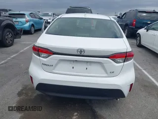 2023 Toyota Corolla LE z VIN JTDB4MEE7PJ001532, wystawiony jako IAAI lot #42073674 z przebiegiem 32 962 mil mil oraz . Historia ofert i sprzedaży dostępna na DreamBid. Obrazek 16.
