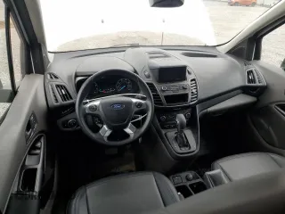 2020 Ford Transit Connect XL z VIN NM0LS7E23L1463823, wystawiony jako Copart lot #56639835 z przebiegiem 66 096 mil mil oraz Czysty tytuł • Clean title. Historia ofert i sprzedaży dostępna na DreamBid. Obrazek 8.