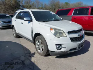2011 Chevrolet Equinox LT w/2LT with VIN 2CNALPEC8B6427682, listed as a IAAI auction lot 41844544 with 147,203 mi miles. Bid and sale history available at carsss.com. Image 1.