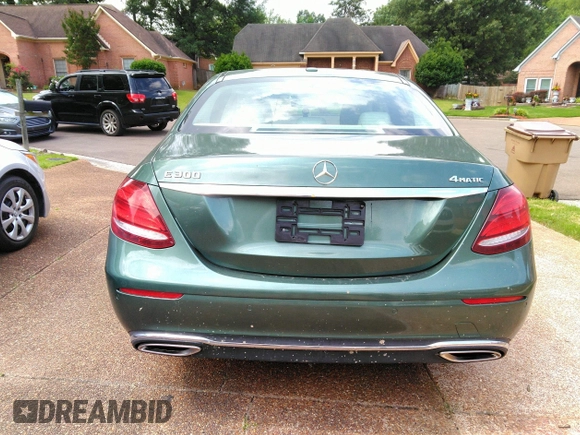 2017 Mercedes-Benz E 300 Luxury with VIN WDDZF4KB5HA102997, listed as a IAAI auction lot 42437956 with 48,368 mi miles and . Bid and sale history available at DreamBid. Image 16.