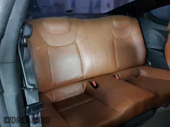 2016 Hyundai Genesis Coupe Ultimate с VIN KMHHU6KJ9GU133581, выставлен на аукционе Copart как лот 52402295 с пробегом 119 463 миль миль и Списание • Salvage title. История ставок и продаж доступна на DreamBid. Изображение 10.