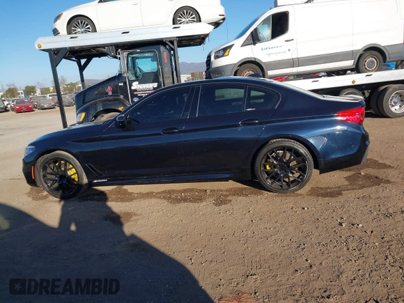 2020 BMW 5 Series 540i с VIN WBAJS1C01LCD20897, выставлен на аукционе IAAI как лот 41279762 с пробегом 62 886 миль миль и . История ставок и продаж доступна на DreamBid. Изображение 15.