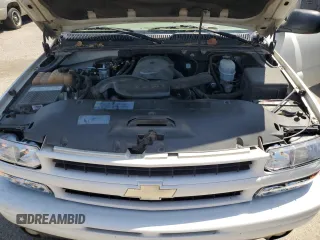 2004 Chevrolet Suburban LT with VIN 3GNFK16T44G308213, listed as a Copart auction lot 59416235 with 297,603 mi miles and Salvage title. Bid and sale history available at DreamBid. Image 12.