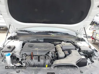 2020 Kia Optima LX z VIN 5XXGT4L3XLG422203, wystawiony jako IAAI lot #42290010 z przebiegiem 38 284 mil mil oraz . Historia ofert i sprzedaży dostępna na DreamBid. Obrazek 10.