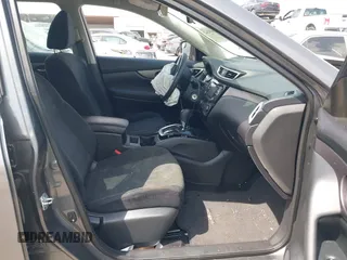 2016 Nissan Rogue SV with VIN 5N1AT2MTXGC784252, listed as a IAAI auction lot 42049242 with 101,872 mi miles. Bid and sale history available at carsss.com. Image 5.