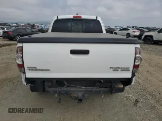 2014 Toyota Tacoma PreRunner with VIN 5TFTU4GN2EX063951, listed as a Copart auction lot 52083875 with 205,969 mi miles and Salvage title. Bid and sale history available at DreamBid. Image 6.
