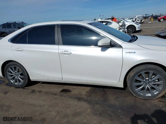 2016 Toyota Camry Hybrid LE with VIN 4T1BD1FK6GU194723, listed as a IAAI auction lot 41524555 with NaN miles. Bid and sale history available at carsss.com. Image 14.