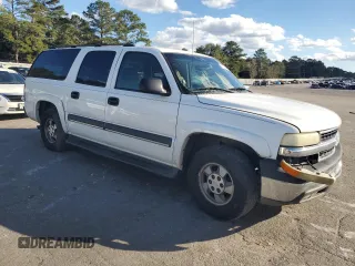 2003 Chevrolet Suburban LT with VIN 3GNEC16ZX3G339798, listed as a Copart auction lot 82293604 with 335,200 mi miles and Salvage Title. Bid and sale history available at carsss.com. Image 4.