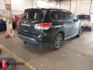2016 Nissan Pathfinder S with VIN 5N1AR2MNXGC630771, listed as a IAAI auction lot 40825523 with 106,051 mi miles and . Bid and sale history available at DreamBid. Image 4.