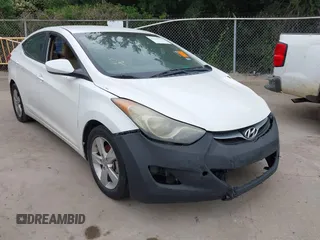 2013 Hyundai Elantra GLS z VIN 5NPDH4AE3DH343521, wystawiony jako IAAI lot #42324704 z przebiegiem Nie podano mil oraz . Historia ofert i sprzedaży dostępna na DreamBid. Obrazek 1.