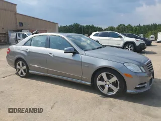 2012 Mercedes-Benz E 350 Luxury with VIN WDDHF5KB7CA572510, listed as a Copart auction lot 61832655 with 190,663 mi miles and Clean title. Bid and sale history available at DreamBid. Image 4.