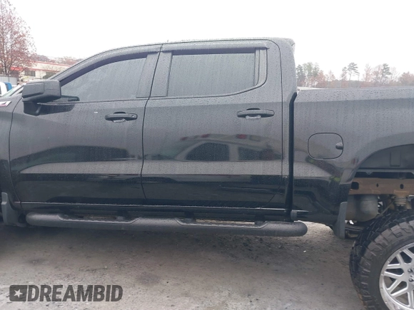 2022 Chevrolet Silverado 1500 Custom Trail Boss with VIN 3GCUDCET3NG657260, listed as a IAAI auction lot 40961987 with 51,631 mi miles and . Bid and sale history available at DreamBid. Image 15.