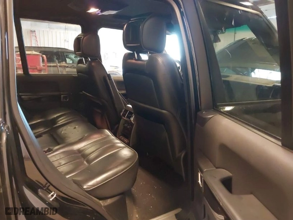 2011 Land Rover Range Rover SC with VIN SALMF1E41BA334688, listed as a IAAI auction lot 41698277 with NaN miles. Bid and sale history available at carsss.com. Image 8.