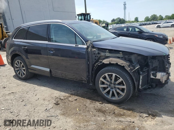 2017 Audi Q7 Premium Plus with VIN WA1LAAF7XHD033350, listed as a Copart auction lot 54946615 with 136,934 mi miles and Salvage Title. Bid and sale history available at DreamBid. Image 4.