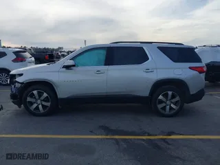 2019 Chevrolet Traverse LT Leather with VIN 1GNERHKW6KJ140036, listed as a IAAI auction lot 41610615 with 98,685 mi miles. Bid and sale history available at carsss.com. Image 14.