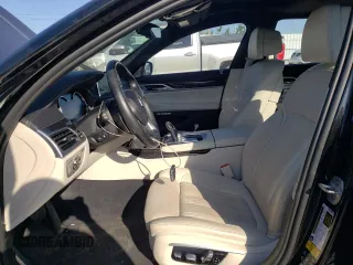 2017 BMW 7 Series 750i xDrive with VIN WBA7B0C55HG527046, listed as a Copart auction lot 41707455 with 15,947 mi miles and Salvage title. Bid and sale history available at DreamBid. Image 7.