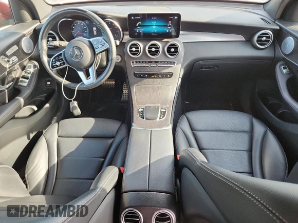 2021 Mercedes-Benz GLC 300 with VIN W1N0G8EB8MF872880, listed as a Copart auction lot 61309195 with 43,816 mi miles and Salvage title. Bid and sale history available at DreamBid. Image 8.