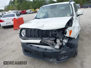 2017 Jeep Renegade Latitude with VIN ZACCJBBB7HPF65291, listed as a IAAI auction lot 41962386 with 45,705 mi miles. Bid and sale history available at carsss.com. Image 6.