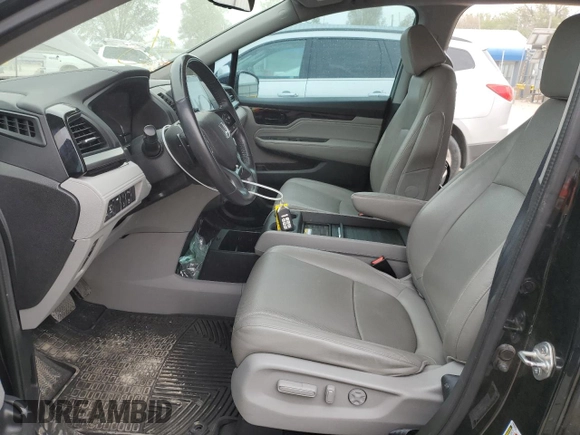 2018 Honda Odyssey Elite with VIN 5FNRL6H92JB024856, listed as a Copart auction lot 52409895 with 123,264 mi miles and Salvage title. Bid and sale history available at DreamBid. Image 7.