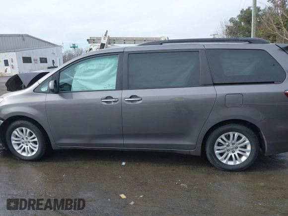 2017 Toyota Sienna XLE Auto Access Seat with VIN 5TDYZ3DC9HS875536, listed as a IAAI auction lot 41477148 with 133,558 mi miles and . Bid and sale history available at DreamBid. Image 14.