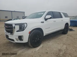2022 GMC Yukon XL SLT with VIN 1GKS1GKD2NR135678, listed as a Copart auction lot 45760755 with 0 mi miles and Salvage Title. Bid and sale history available at carsss.com. Image 1.
