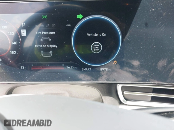 2024 Hyundai Elantra SEL with VIN KMHLM4DG6RU802179, listed as a IAAI auction lot 42432744 with 8,978 mi miles and . Bid and sale history available at DreamBid. Image 7.