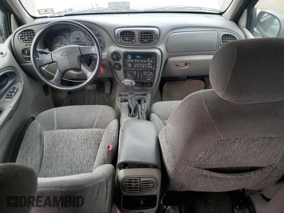 2003 Chevrolet TrailBlazer LTZ with VIN 1GNDT13S132150887, listed as a Copart auction lot 88429855 with 209,860 mi miles and Salvage Title. Bid and sale history available at DreamBid. Image 8.