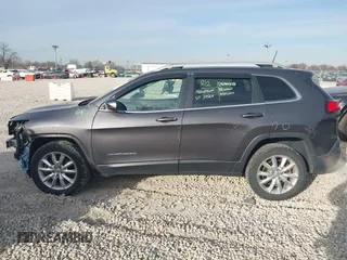 2017 Jeep Cherokee Limited with VIN 1C4PJMDBXHW582616, listed as a IAAI auction lot 41063889 with 125,839 mi miles and . Bid and sale history available at DreamBid. Image 15.